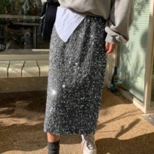 Gray sequin skirt